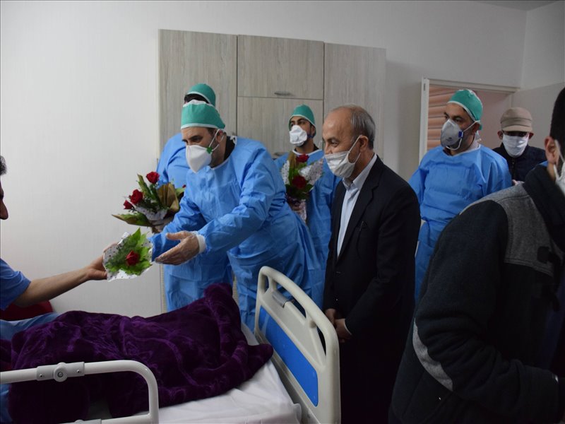 بازدید فرمانده سپاه عاشورا از بخشهای کرونایی مرکز