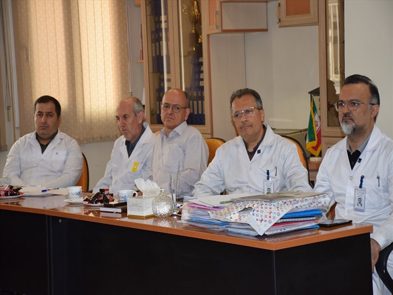 جلسه کاهش کسورات بیمه ای مرکز امام رضا (ع) تبریز