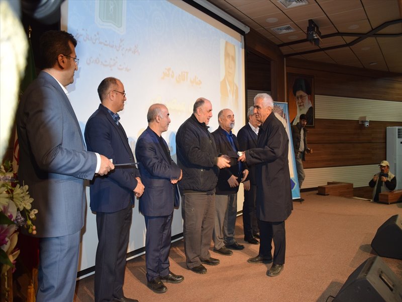 اساتید برتر پژوهشی