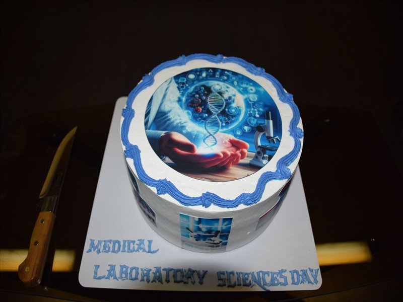 روز آزمایشگاه 1404