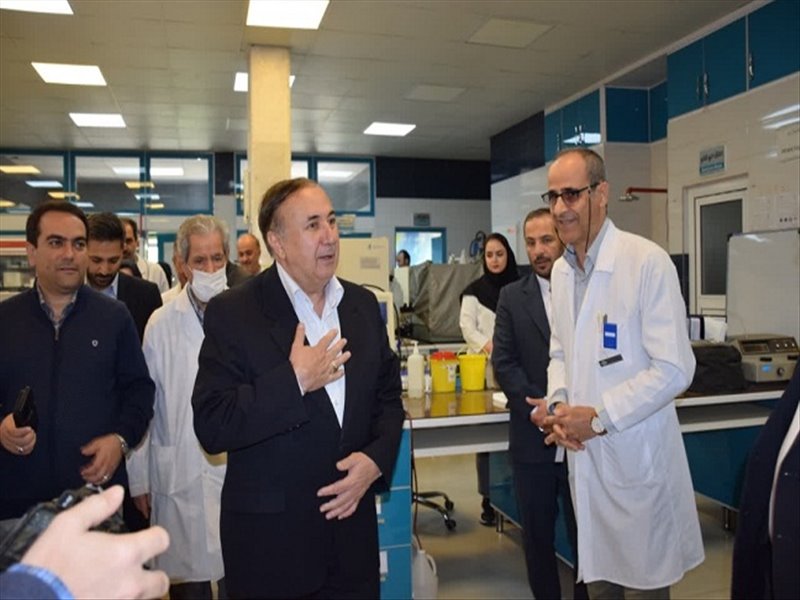 بازدید دکتر نوین