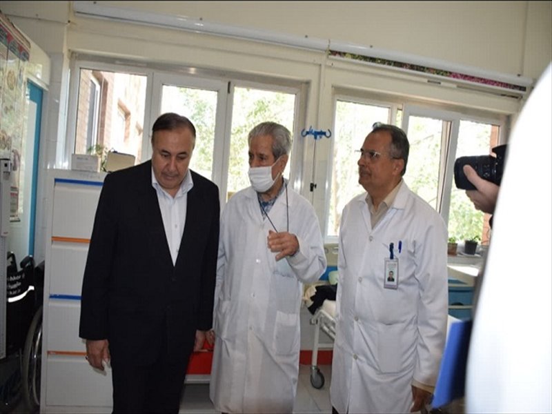 بازدید دکتر نوین