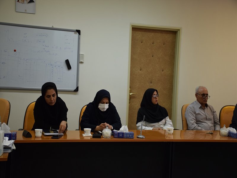 مسئولین پاراکلنیک ها