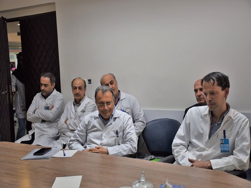 نشست  با اساتید بخش خون