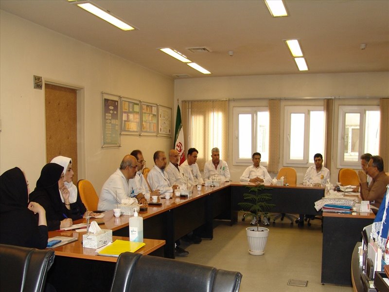 مسئولین پاراکلنیکها